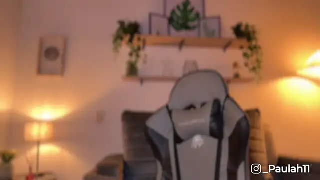 Snapshot of Paulah_x chatting on October 2025 07:47:01 PM Paulah x online show from October 2025 07:47:01 PM