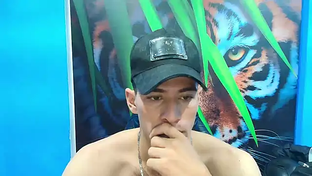 Snapshot of DEIBY_BABY chatting on April 2026 08:15:01 PM DEIBY BABY online show from April 2026 08:15:01 PM