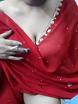 Sexybomb33 online show from February 2025 09:28:01 PM