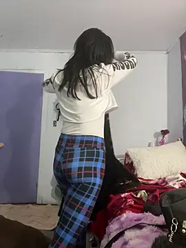 DominiqueX0 online show from February 2026 02:40:02 AM