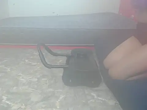 Jasmine798 online show from December 2025 12:30:01 AM