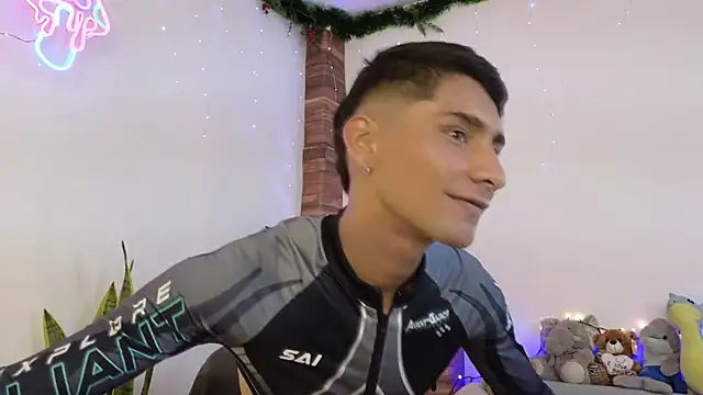 by pandora online show from January 2025 06:57:02 PM