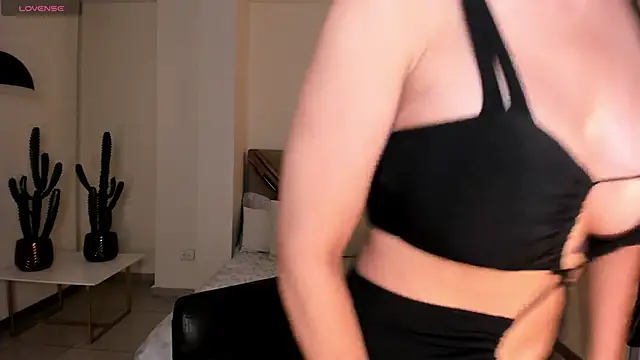 SunnyRivers online show from September 2025 06:54:01 PM