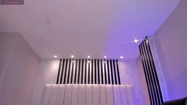 SunnyRivers online show from April 2026 09:39:33 PM