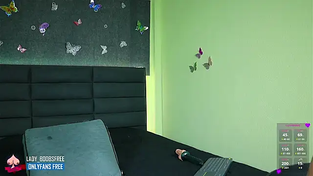 kathieandpovcock1 online show from February 2025 04:03:02 PM