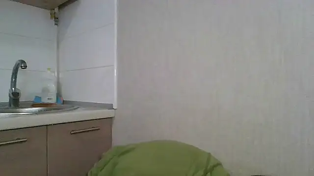 Snapshot of Carol-Rose chatting on December 2024 08:47:01 AM Carol-Rose online show from December 2024 08:47:01 AM