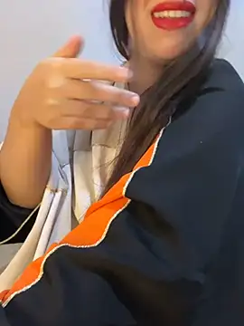 Snapshot of Mayacrayzi chatting on January 2025 12:16:02 PM Mayacrayzi online show from January 2025 12:16:02 PM