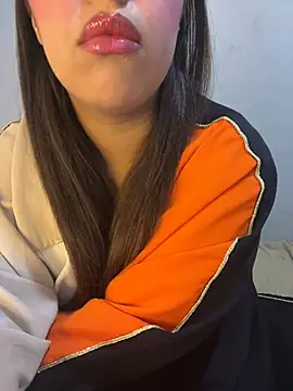 Snapshot of Mayacrayzi chatting on February 2025 02:05:01 PM Mayacrayzi online show from February 2025 02:05:01 PM