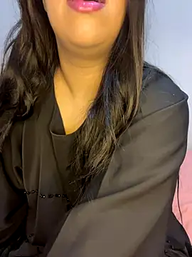 Snapshot of Mayacrayzi chatting on October 2025 09:21:01 AM Mayacrayzi online show from October 2025 09:21:01 AM