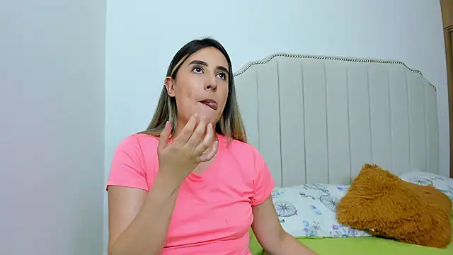 Hanna86 online show from February 2025 01:25:02 AM