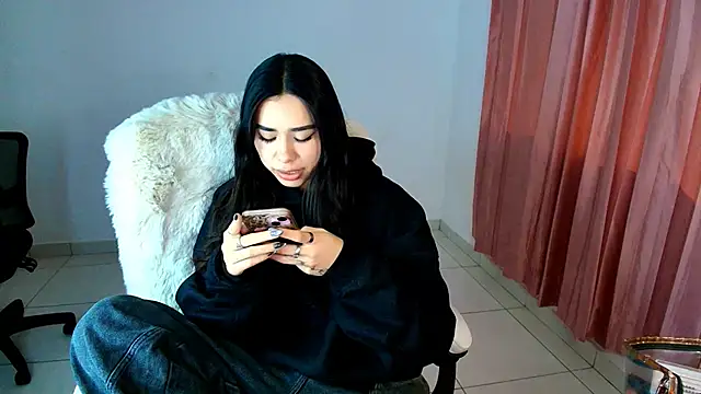 AmyOlimpo online show from January 2026 06:40:01 AM