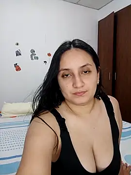 Angeelus2 online show from February 2026 04:55:01 PM