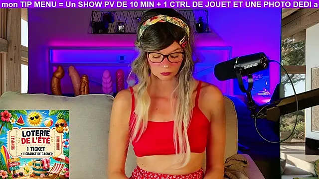 Kittychatte online show from July 2026 12:42:02 PM