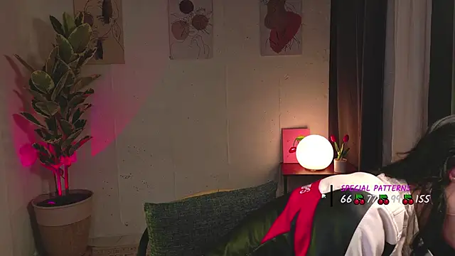 carolinerousev online show from February 2026 06:40:02 PM