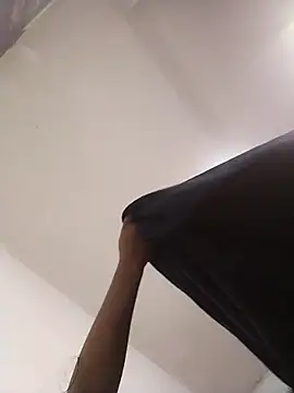 Umaru uwu online show from November 2025 04:57:01 AM