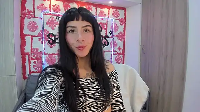 Mhelanny2 online show from March 2025 11:51:01 AM