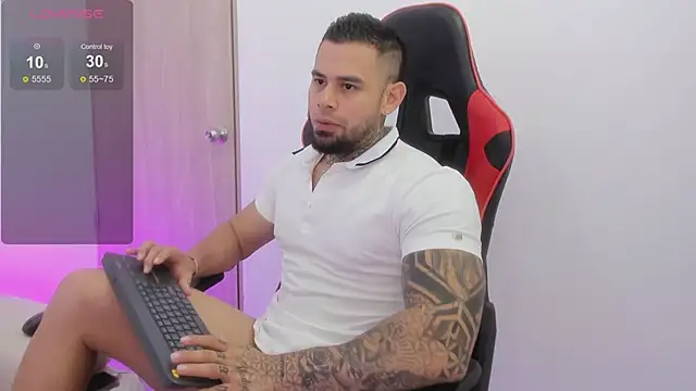 jeanpi01 online show from April 2026 04:15:02 AM