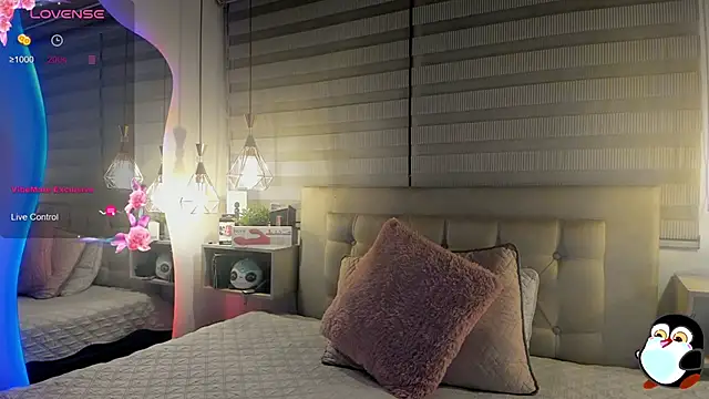 cristal  hot 1 online show from March 2026 05:00:02 AM