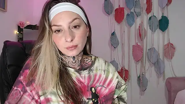 Snapshot of agatha_ink3 chatting on March 2025 03:53:02 AM agatha ink3 online show from March 2025 03:53:02 AM