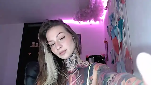 Snapshot of agatha_ink3 chatting on March 2025 07:42:02 PM agatha ink3 online show from March 2025 07:42:02 PM