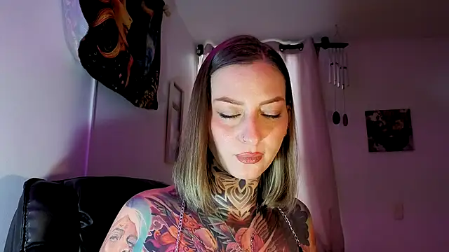 Snapshot of agatha_ink3 chatting on July 2026 09:06:02 PM agatha ink3 online show from July 2026 09:06:02 PM