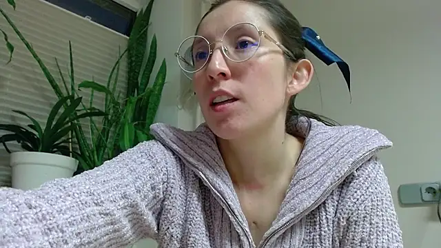 Sophi Cute online show from February 2025 04:04:01 PM