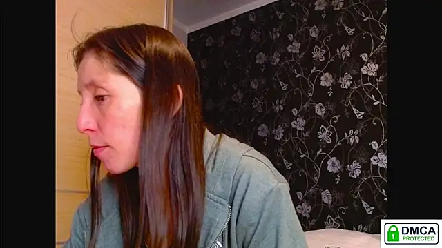 Sophi Cute online show from January 2026 12:42:01 PM