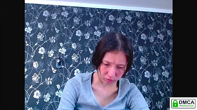 Snapshot of Sophi_Cute chatting on May 2026 12:54:02 PM Sophi Cute online show from May 2026 12:54:02 PM