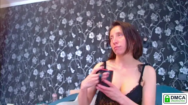 Snapshot of Sophi_Cute chatting on May 2026 12:34:02 PM Sophi Cute online show from May 2026 12:34:02 PM