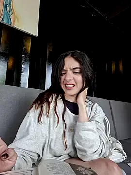 Snapshot of Sam_Sara chatting on February 2026 03:49:02 PM Sam Sara online show from February 2026 03:49:02 PM