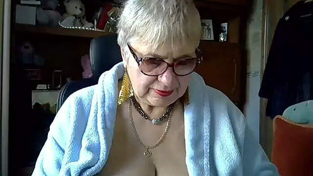 SweetCherry27 online show from November 2025 06:23:01 AM