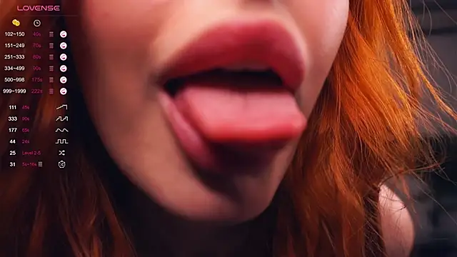 Snapshot of SofyBruno chatting on January 2025 05:22:01 AM SofyBruno online show from January 2025 05:22:01 AM