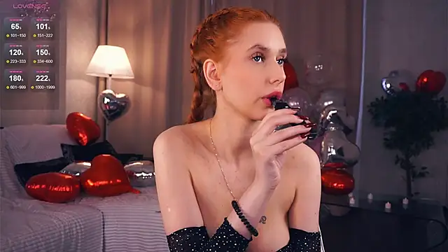 Snapshot of SofyBruno chatting on February 2025 11:40:02 AM SofyBruno online show from February 2025 11:40:02 AM