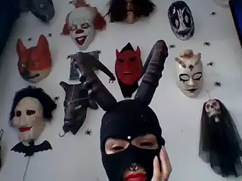 FeticheMacabre online show from December 2024 08:40:01 PM