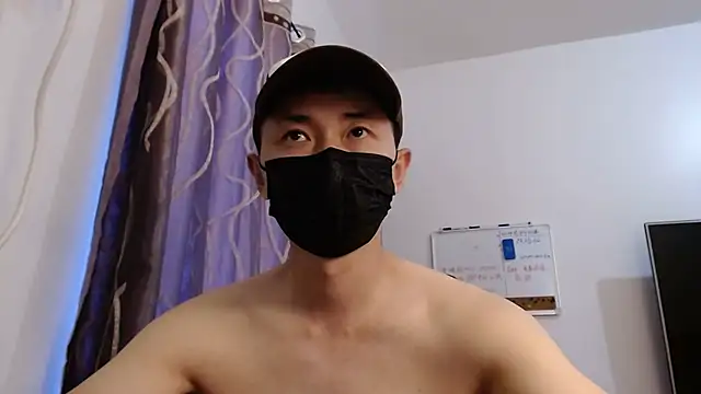Snapshot of twbobo00715 chatting on August 2026 11:25:01 PM twbobo00715 online show from August 2026 11:25:01 PM