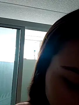 Alice bloom  online show from September 2025 06:41:02 PM