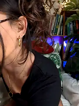 Snapshot of Naughty-Jessie chatting on January 2025 10:12:02 PM Naughty-Jessie online show from January 2025 10:12:02 PM