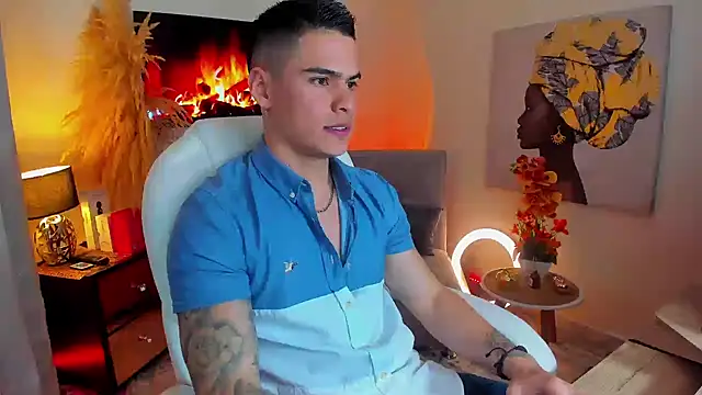 Matias Murrier online show from March 2025 03:06:01 PM