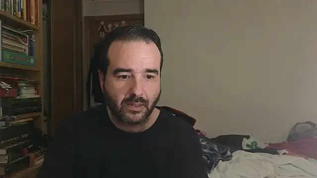 curiosillo83 online show from November 2025 05:24:02 PM