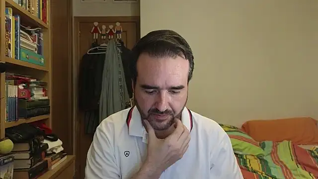 Snapshot of curiosillo83 chatting on June 2026 05:21:02 PM curiosillo83 online show from June 2026 05:21:02 PM