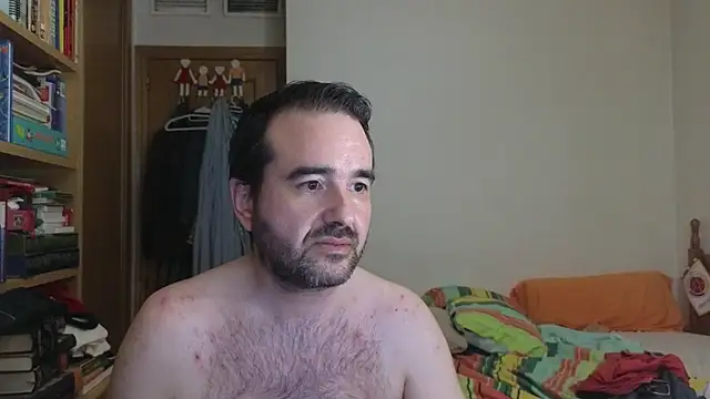 Snapshot of curiosillo83 chatting on June 2026 05:12:01 AM curiosillo83 online show from June 2026 05:12:01 AM
