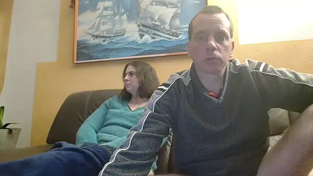 Snapshot of neennees chatting on December 2024 04:29:02 PM neennees online show from December 2024 04:29:02 PM