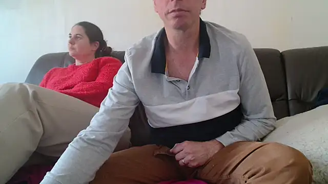 Snapshot of neennees chatting on November 2025 01:49:02 PM neennees online show from November 2025 01:49:02 PM