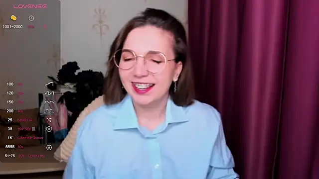 KindHazelHere  online show from February 2025 05:15:01 PM