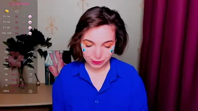 KindHazelHere  online show from October 2025 09:19:02 AM