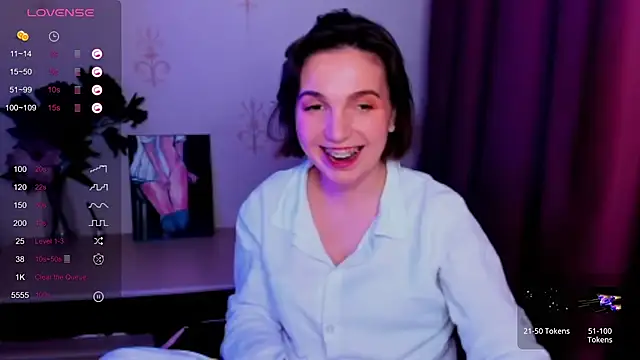 KindHazelHere  online show from October 2025 10:31:01 PM