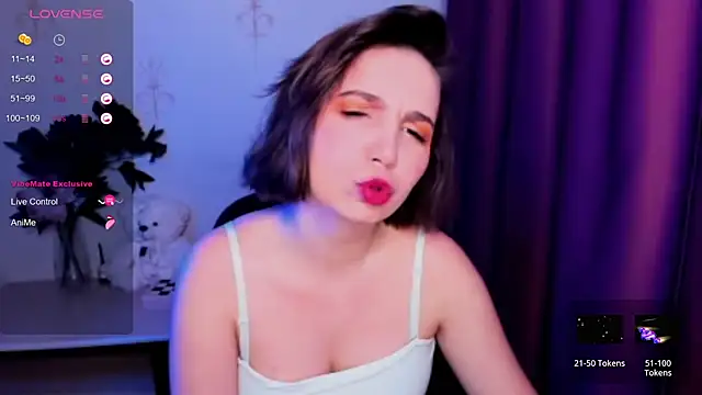 KindHazelHere  online show from November 2025 12:16:02 PM