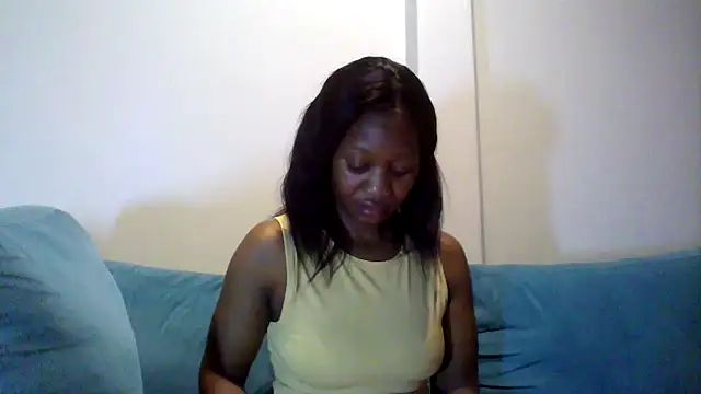 Snapshot of Hardnipples8 chatting on April 2026 11:03:02 PM Hardnipples8 online show from April 2026 11:03:02 PM