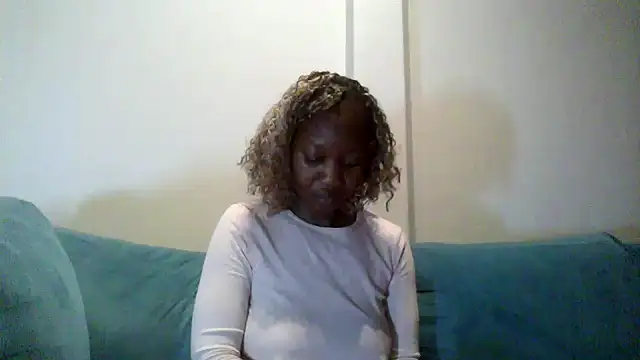 Snapshot of Hardnipples8 chatting on May 2026 10:18:02 PM Hardnipples8 online show from May 2026 10:18:02 PM