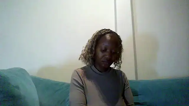 Snapshot of Hardnipples8 chatting on May 2026 11:10:01 PM Hardnipples8 online show from May 2026 11:10:01 PM